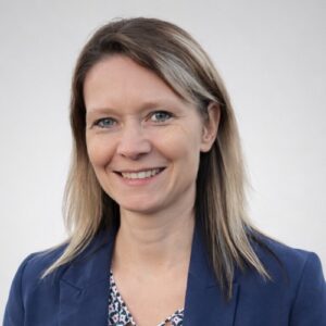 Trauerrednerin Denise Heining