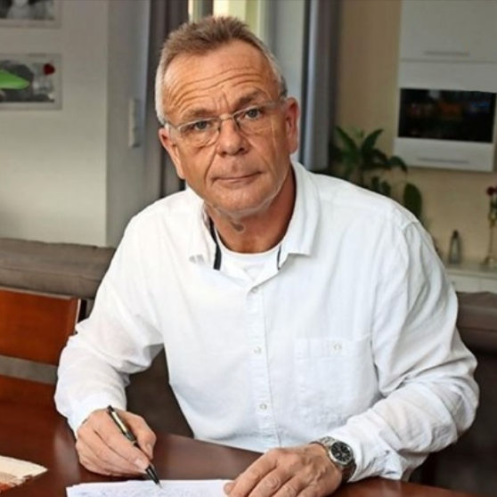 Trauerredner Hartmut Hübner, Trauerredner in Brandenburg