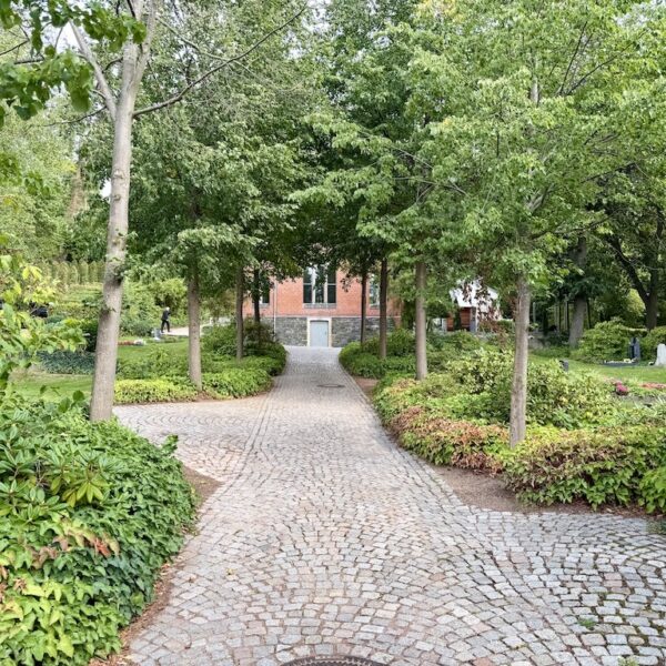 Eingang zum Friedhof Planitz in Zwickau